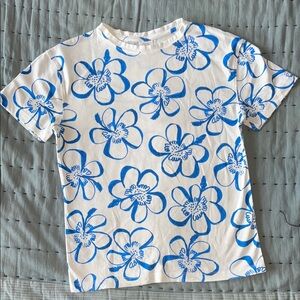 Zara Blue and White Floral Short Sleeve Tee